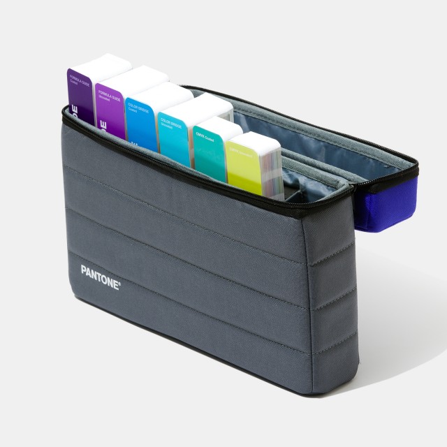 Pantone Essentials – Six Fan Color Guides Pantone Essentials – Six Fan Color Guides