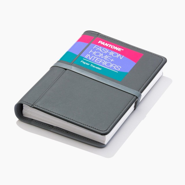 Pantone FHI Paper Traveler Pantone FHI Paper Traveler