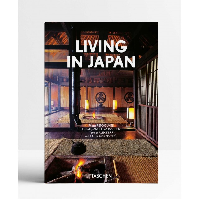 Living in Japan. 40th Ed. Living in Japan. 40th Ed.